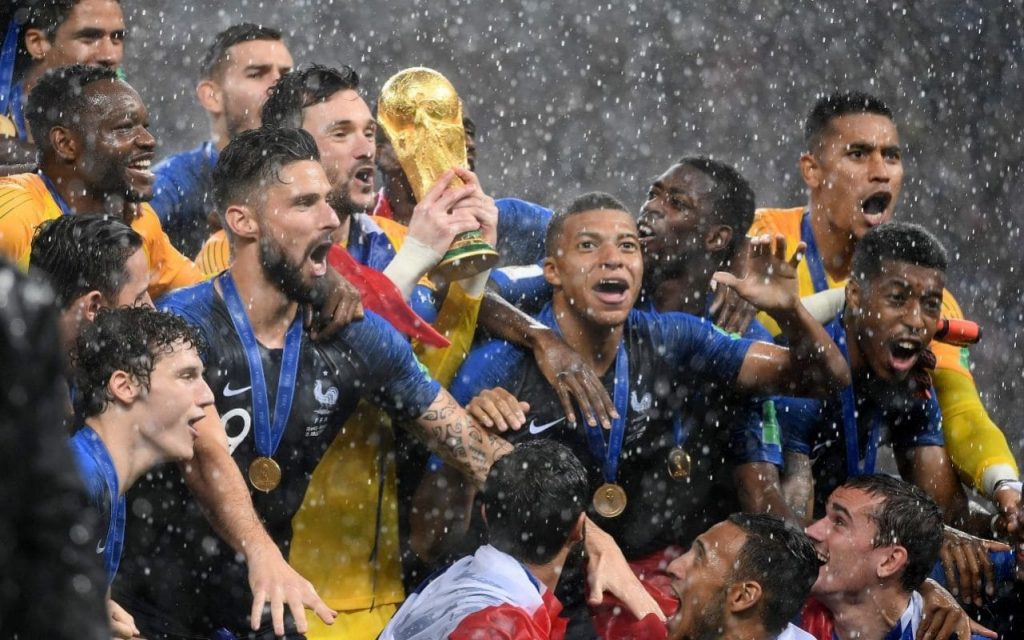 Hantam Kroasia 4-2, Perancis Angkat Trofi Piala Dunia 2018